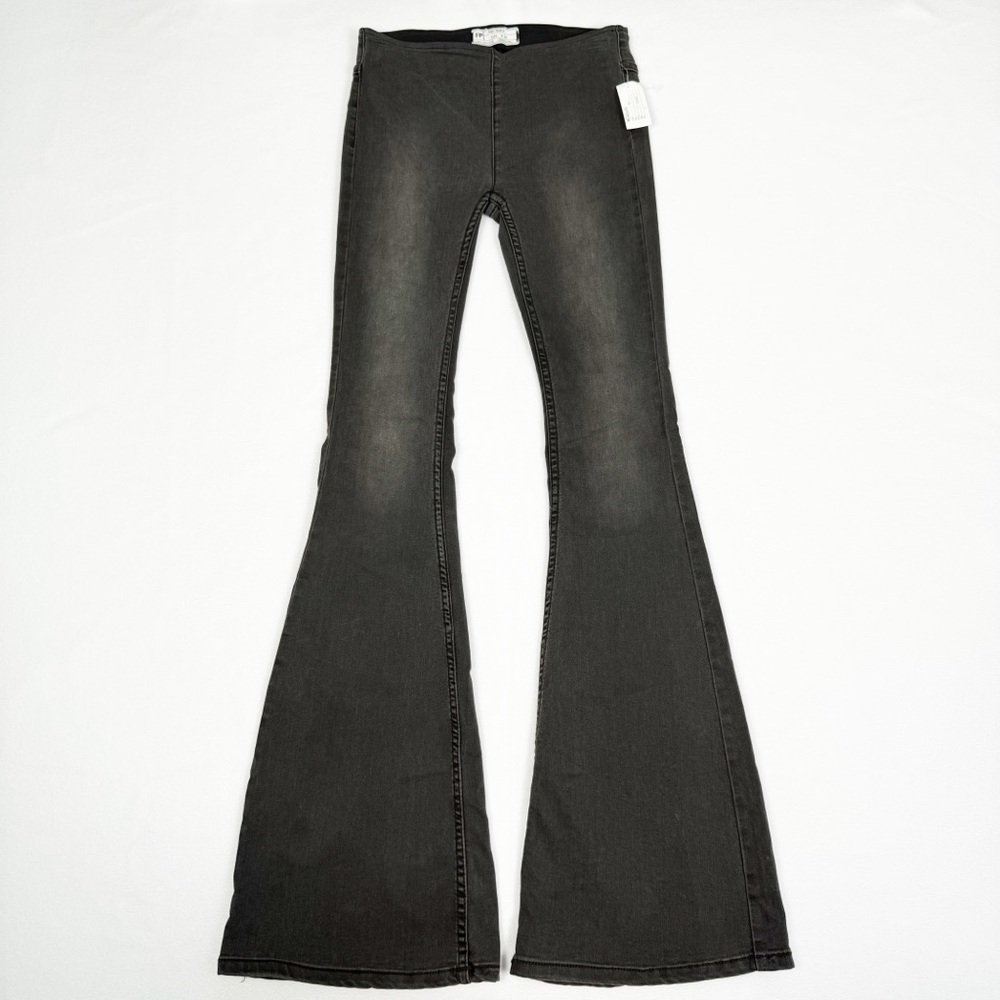 Free People Jeans - Picture 2 of 9